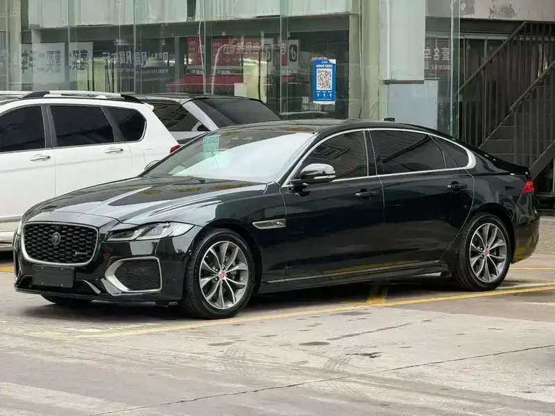 2021 Jaguar XF с пробегом 60 000 км
