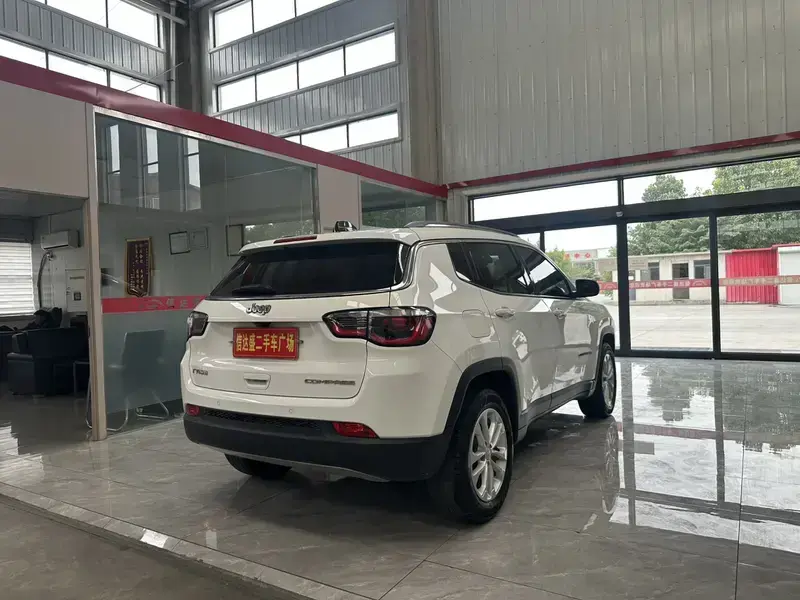 2020 Jeep Compass с пробегом 53 000 км