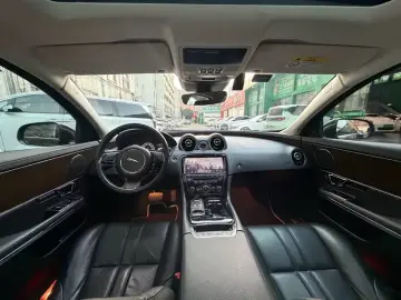 2018 Jaguar XJ с пробегом 95 000 км