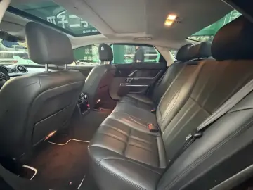 2018 Jaguar XJ с пробегом 95 000 км