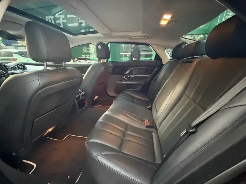 2018 Jaguar XJ с пробегом 95 000 км
