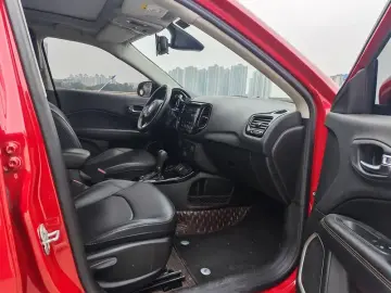 2020 Jeep Compass с пробегом 74 000 км