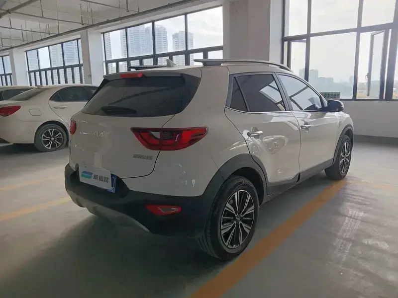 2021 Kia KX1 с пробегом 9 000 км