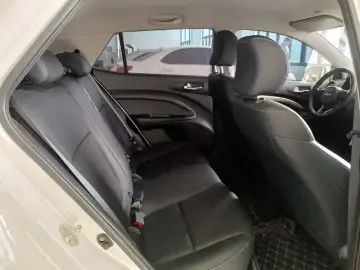 2021 Kia KX1 с пробегом 9 000 км
