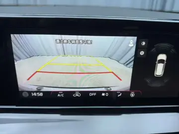 2023 Kia Seltos с пробегом 15 000 км