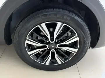 2021 Kia KX1 с пробегом 64 000 км