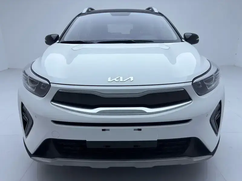 2021 Kia KX1 с пробегом 16 000 км