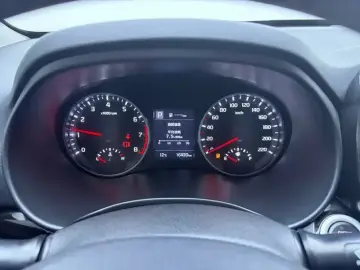2021 Kia KX1 с пробегом 16 000 км