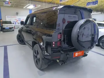 2024 Land Rover Defender с пробегом 39 000 км