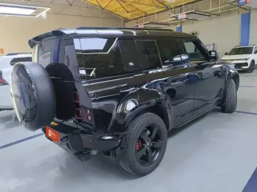 2024 Land Rover Defender с пробегом 39 000 км