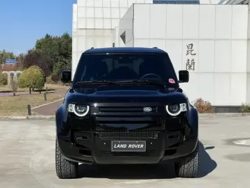 2025 Land Rover Defender с пробегом 21 000 км