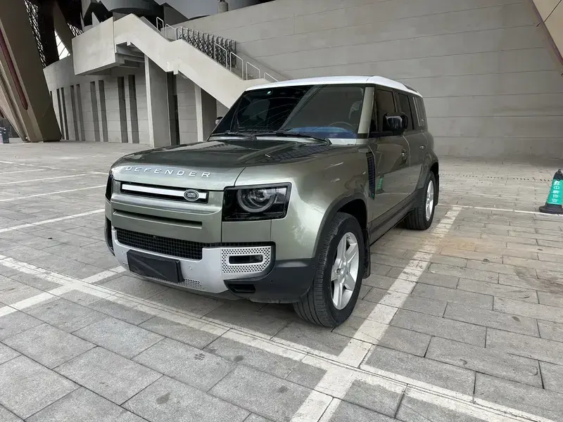2020 Land Rover Defender с пробегом 53 000 км
