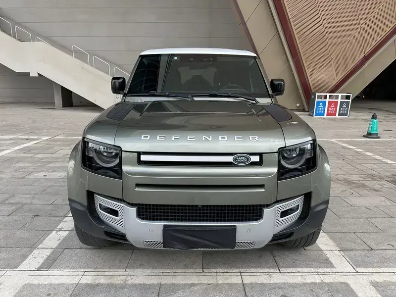 2020 Land Rover Defender с пробегом 53 000 км
