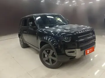 2025 Land Rover Defender с пробегом 17 000 км