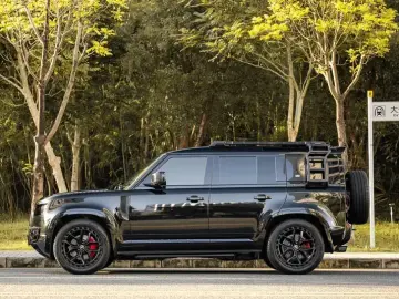 2023 Land Rover Defender с пробегом 43 000 км