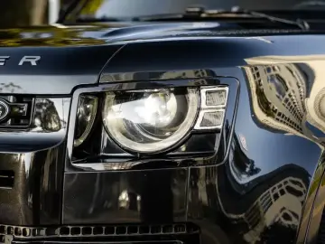 2023 Land Rover Defender с пробегом 43 000 км