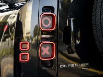 2023 Land Rover Defender с пробегом 43 000 км