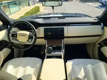 2026 Land Rover Range Rover с пробегом 28 600 км
