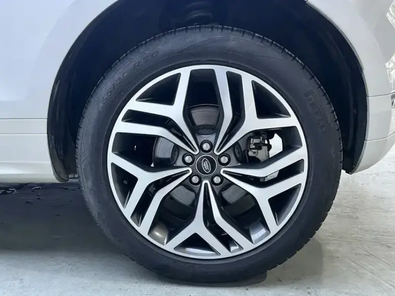 2023 Land Rover Range Rover Evoque с пробегом 43 000 км