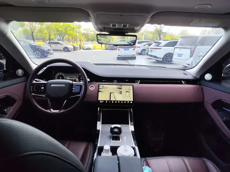 2024 Land Rover Range Rover Evoque с пробегом 19 200 км