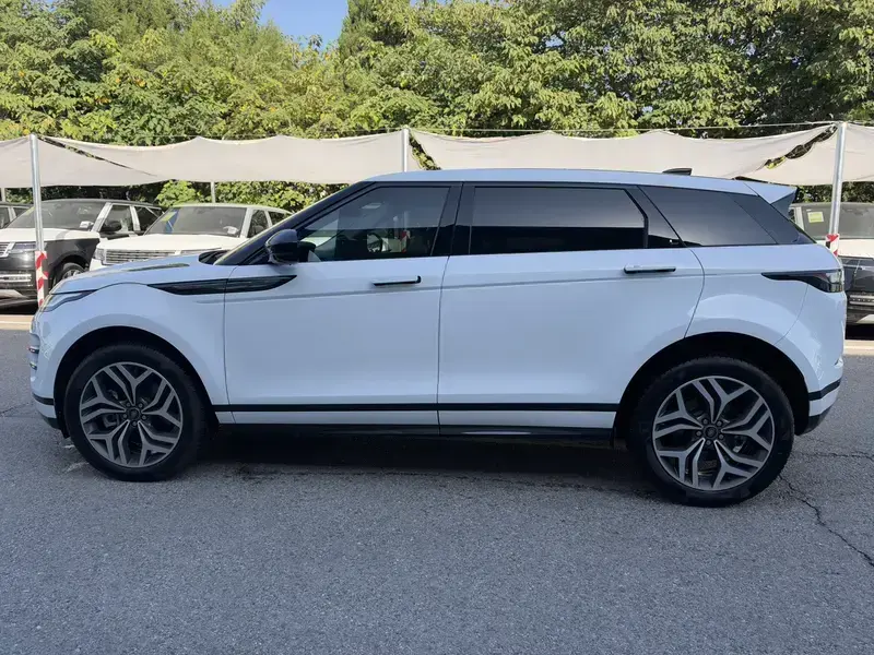 2024 Land Rover Range Rover Evoque с пробегом 14 700 км