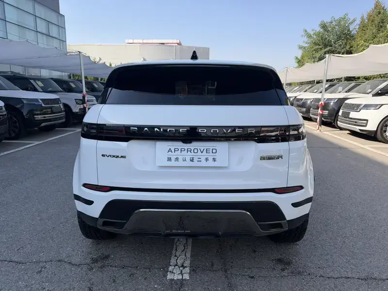 2024 Land Rover Range Rover Evoque с пробегом 14 700 км