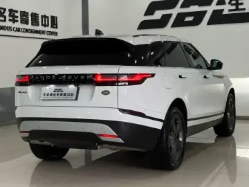 2025 Land Rover Range Rover Velar с пробегом 9 000 км