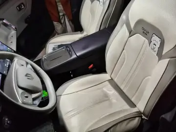 2025 Leapmotor B10 с пробегом 26 300 км