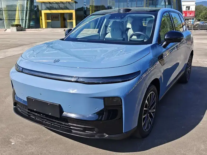 2025 Leapmotor B10 с пробегом 28 000 км
