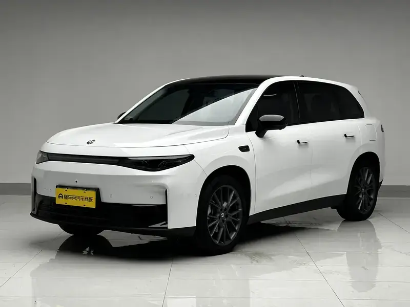 2026 Leapmotor C10 с пробегом 15 800 км