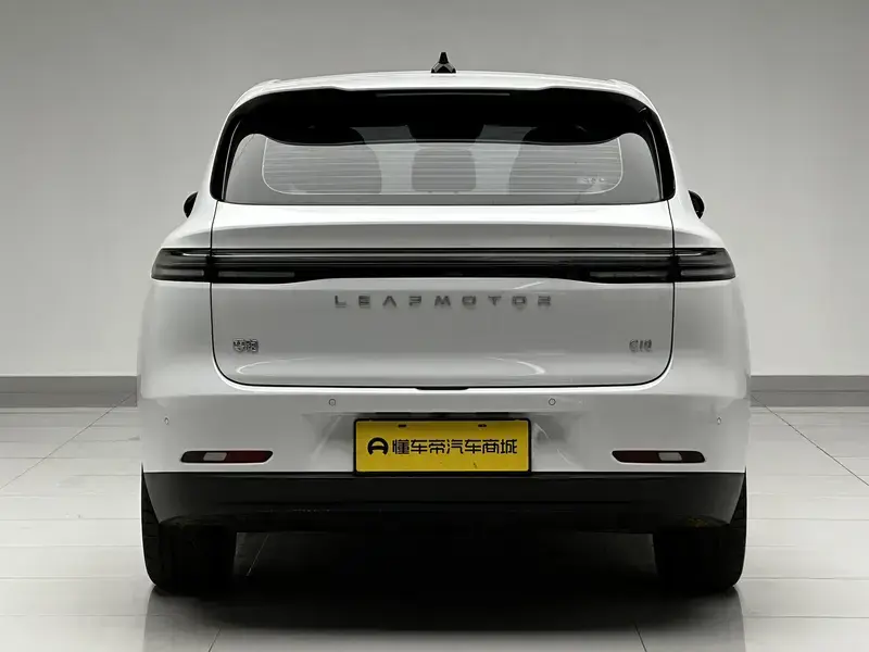 2026 Leapmotor C10 с пробегом 15 800 км