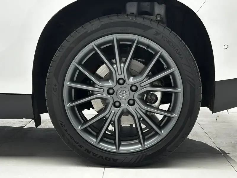 2026 Leapmotor C10 с пробегом 15 800 км