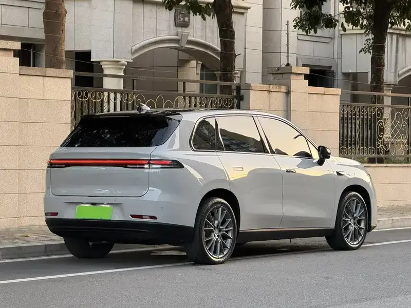 2024 Leapmotor C10 с пробегом 37 000 км