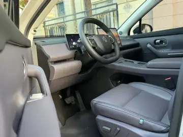 2024 Leapmotor C10 с пробегом 37 000 км