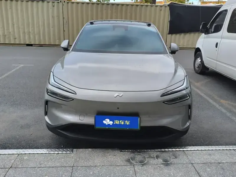 2025 Nio Onvo L60 с пробегом 11 000 км