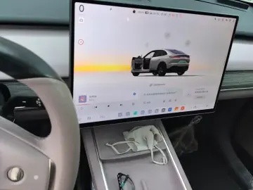 2025 Nio Onvo L60 с пробегом 11 000 км