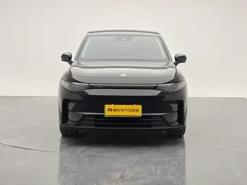 2024 Leapmotor C10 с пробегом 29 400 км