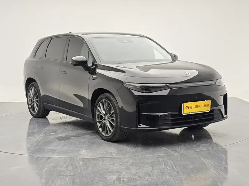 2024 Leapmotor C10 с пробегом 29 400 км