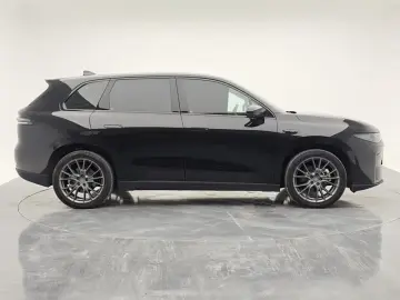 2024 Leapmotor C10 с пробегом 29 400 км