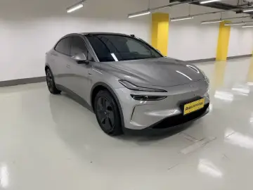 2024 Nio Onvo L60 с пробегом 17 900 км