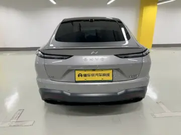 2024 Nio Onvo L60 с пробегом 17 900 км