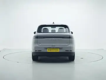 2026 Leapmotor C10 с пробегом 11 800 км