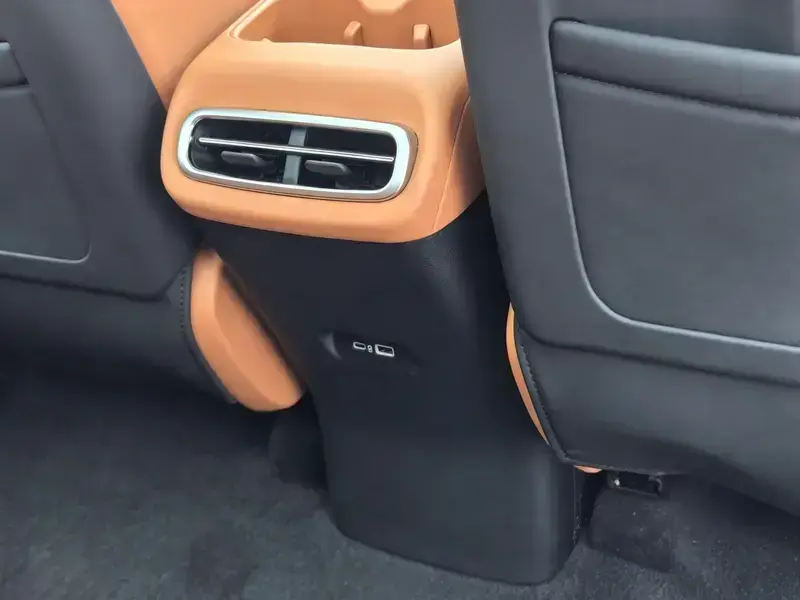2026 Leapmotor C10 с пробегом 11 800 км