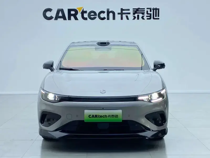 2026 Leapmotor B05 (Lafa 5) с пробегом 5 000 км