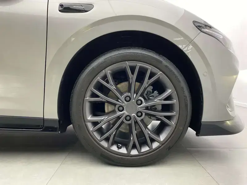 2026 Leapmotor B05 (Lafa 5) с пробегом 5 000 км
