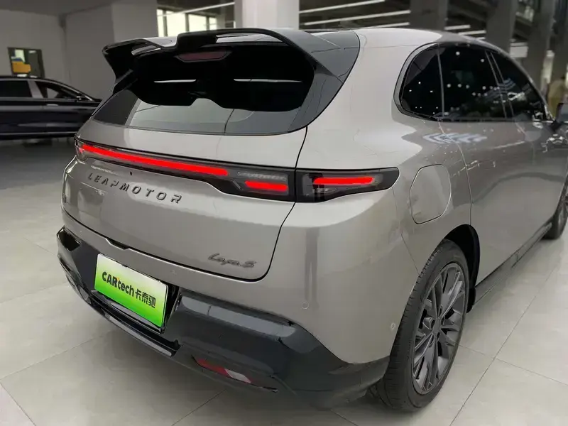 2026 Leapmotor B05 (Lafa 5) с пробегом 5 000 км