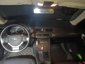 2020 Lexus CT с пробегом 81 400 км