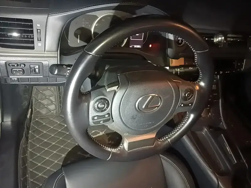 2020 Lexus CT с пробегом 81 400 км