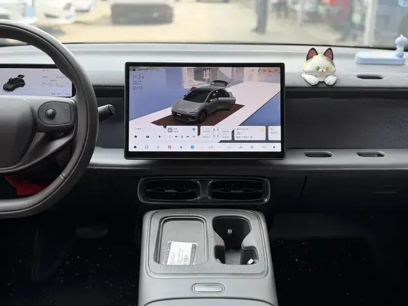 2026 Leapmotor B05 (Lafa 5) с пробегом 50 000 км