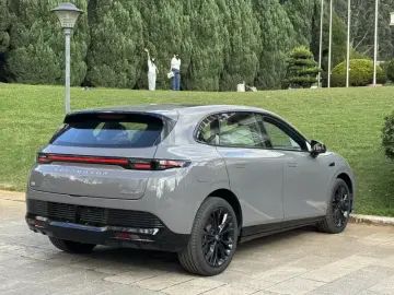 2026 Leapmotor B05 (Lafa 5) с пробегом 100 км